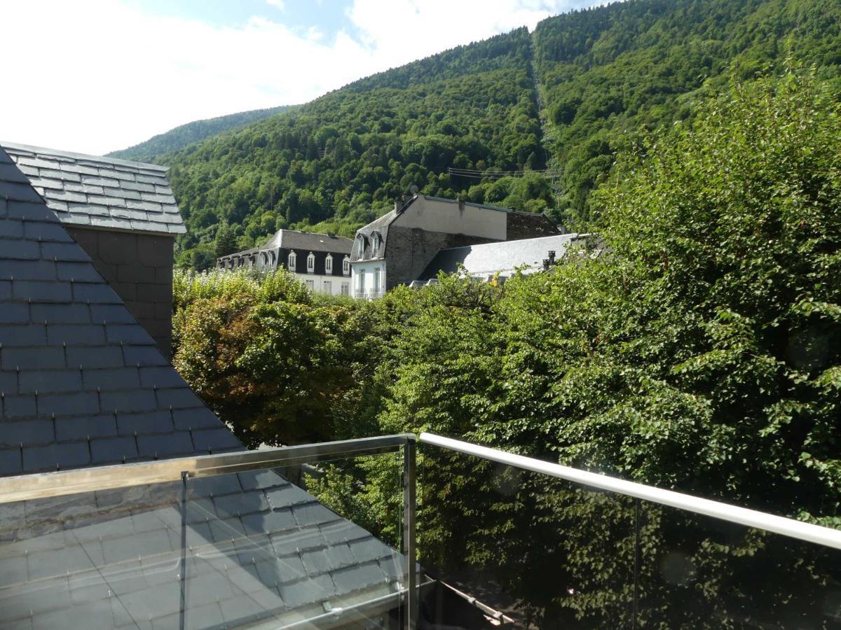 ホテル Le Castel D'Alti Bagnères-de-Luchon エクステリア 写真